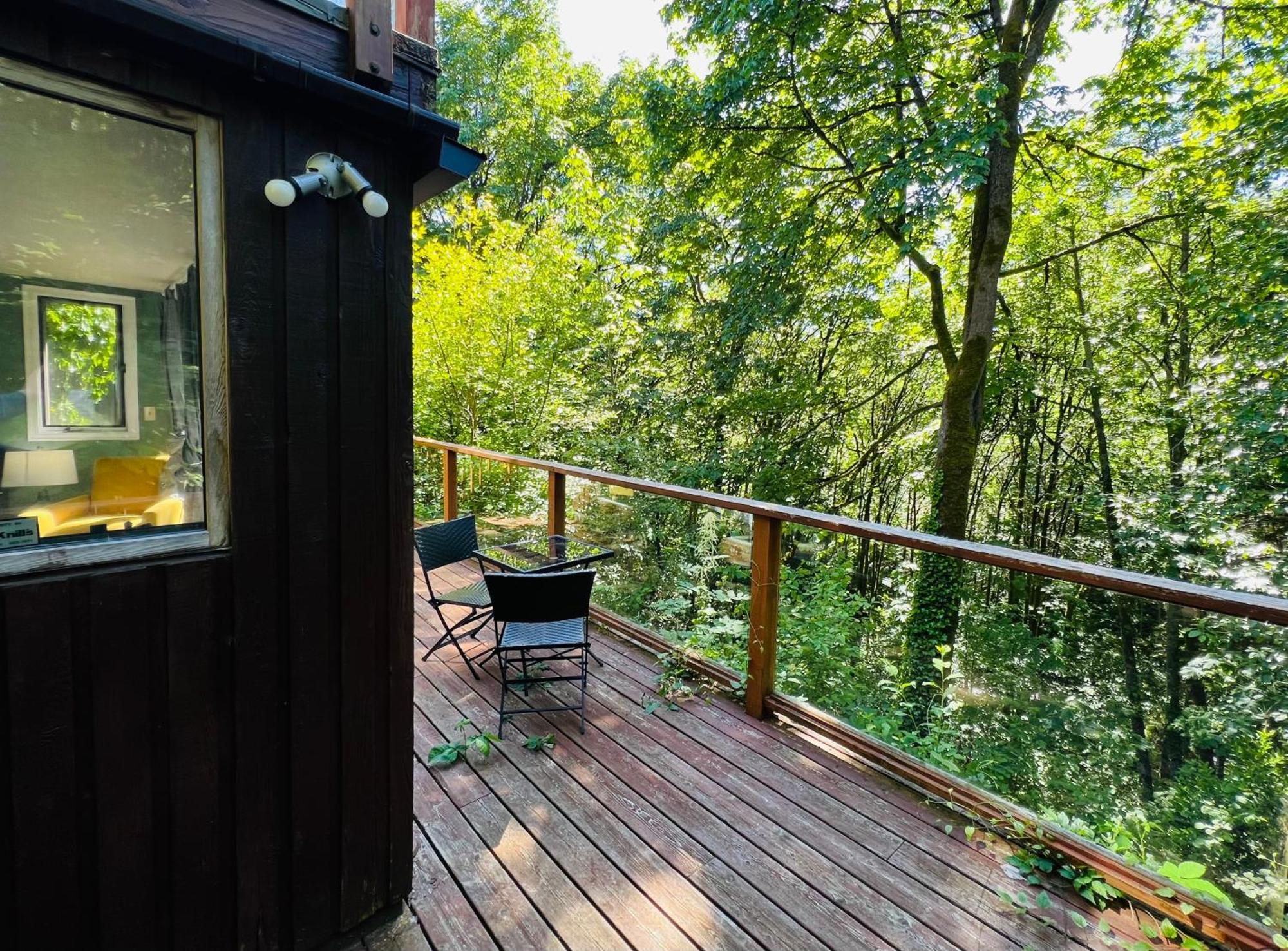 Creekside Private Suite Βόρειο Βανκούβερ Εξωτερικό φωτογραφία